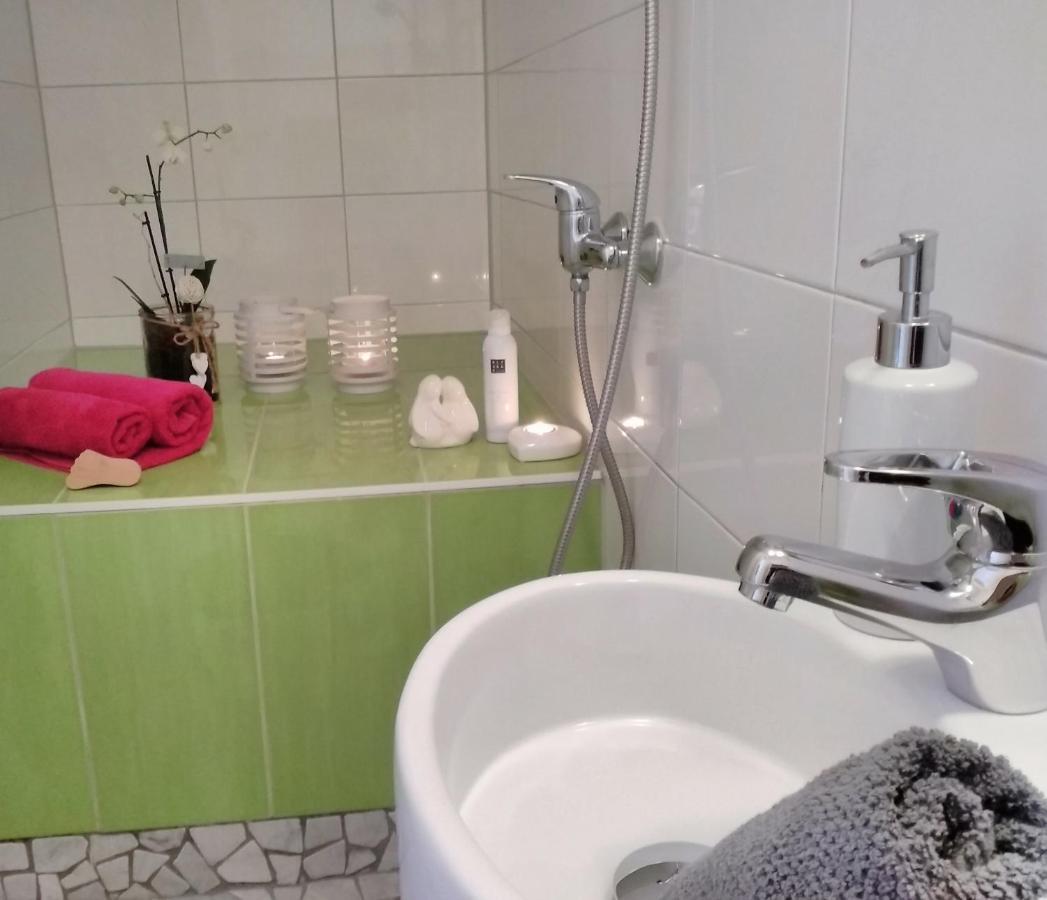 Ferienwohnungen Wie Im Sueden Großostheim 外观 照片